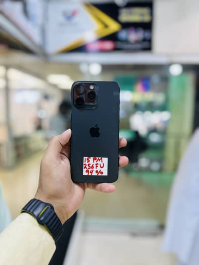 Apple iPhone 15 Pro Max factory unlock