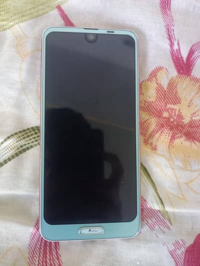 Sharp Aquos R2