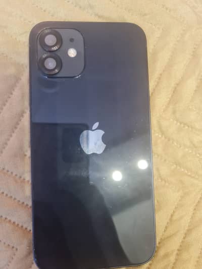 Apple iPhone 12