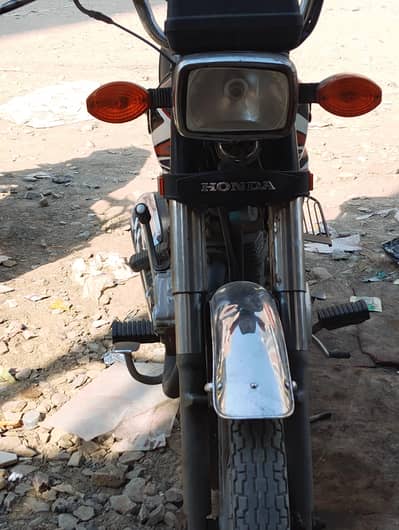 bike all ok he united Karachi number he
