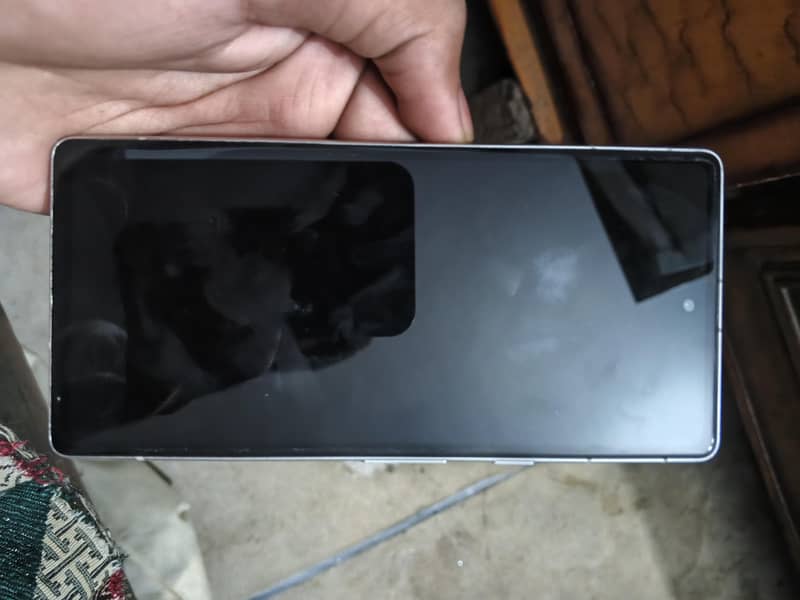 Google Pixel 7a 10/10 condition 1