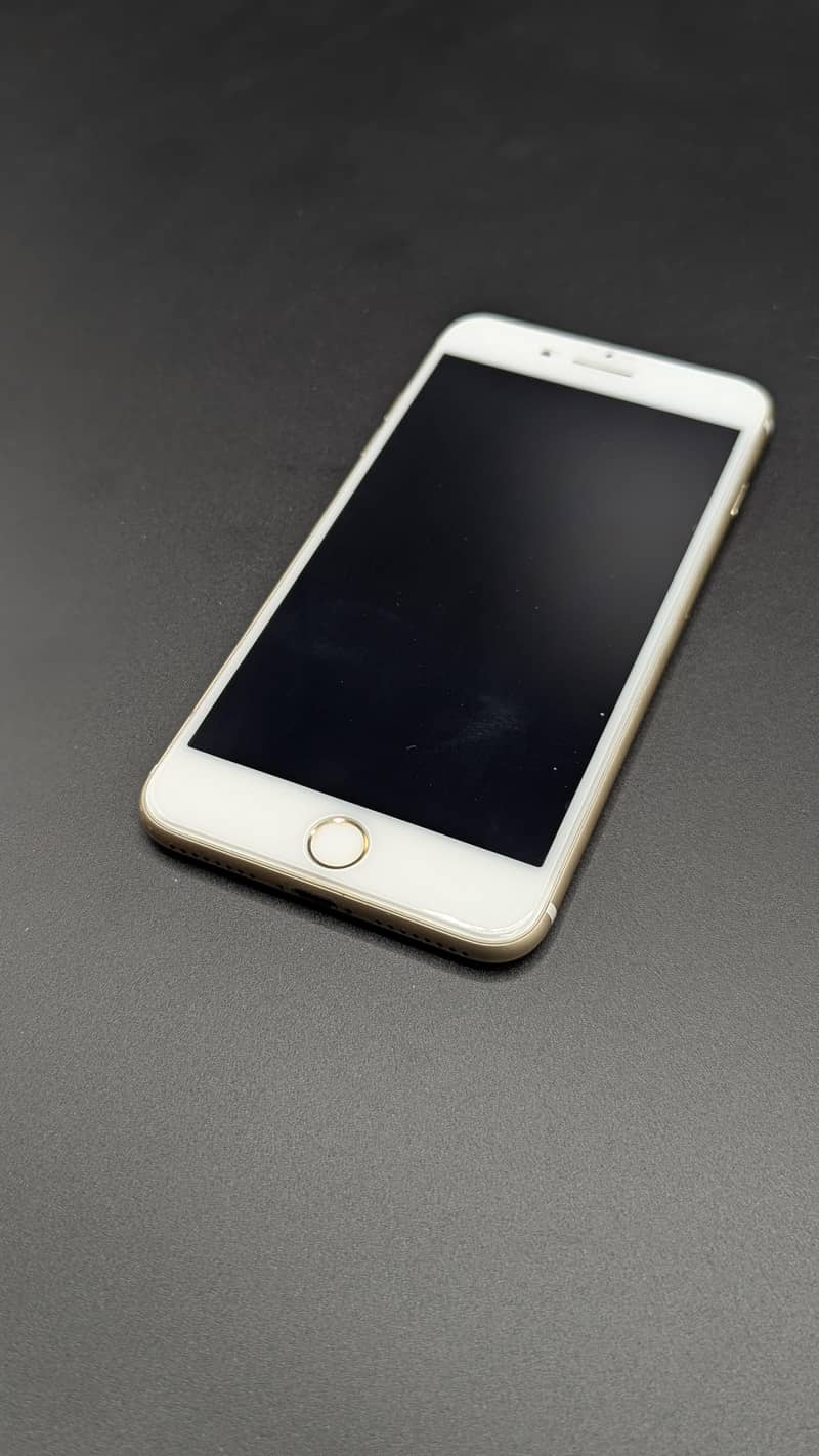Apple iPhone 7 Plus 5