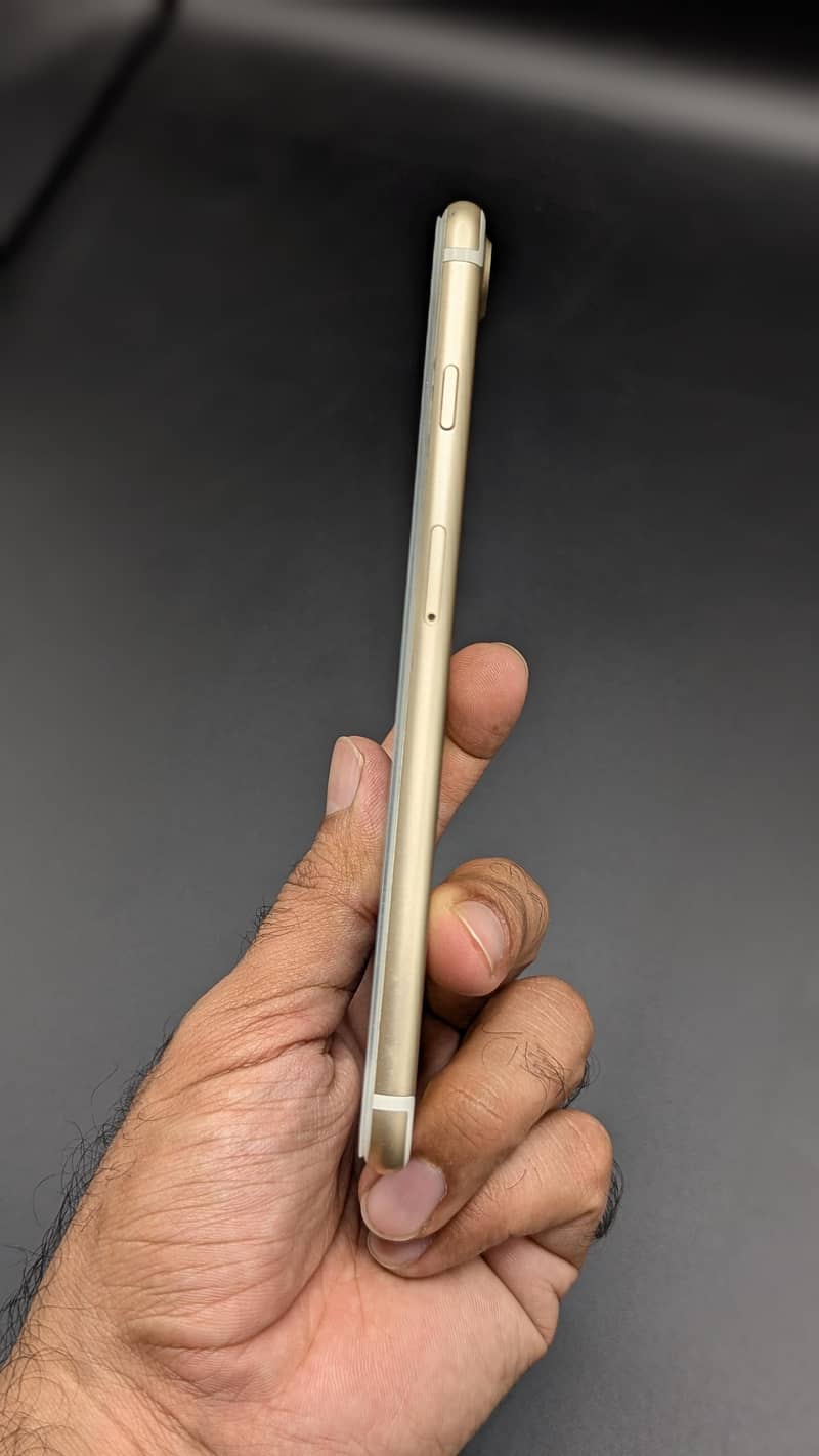 Apple iPhone 7 Plus 7