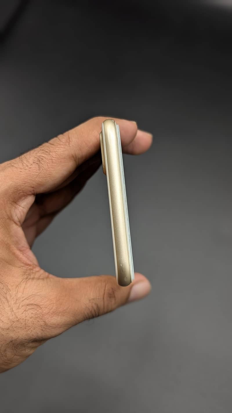Apple iPhone 7 Plus 8