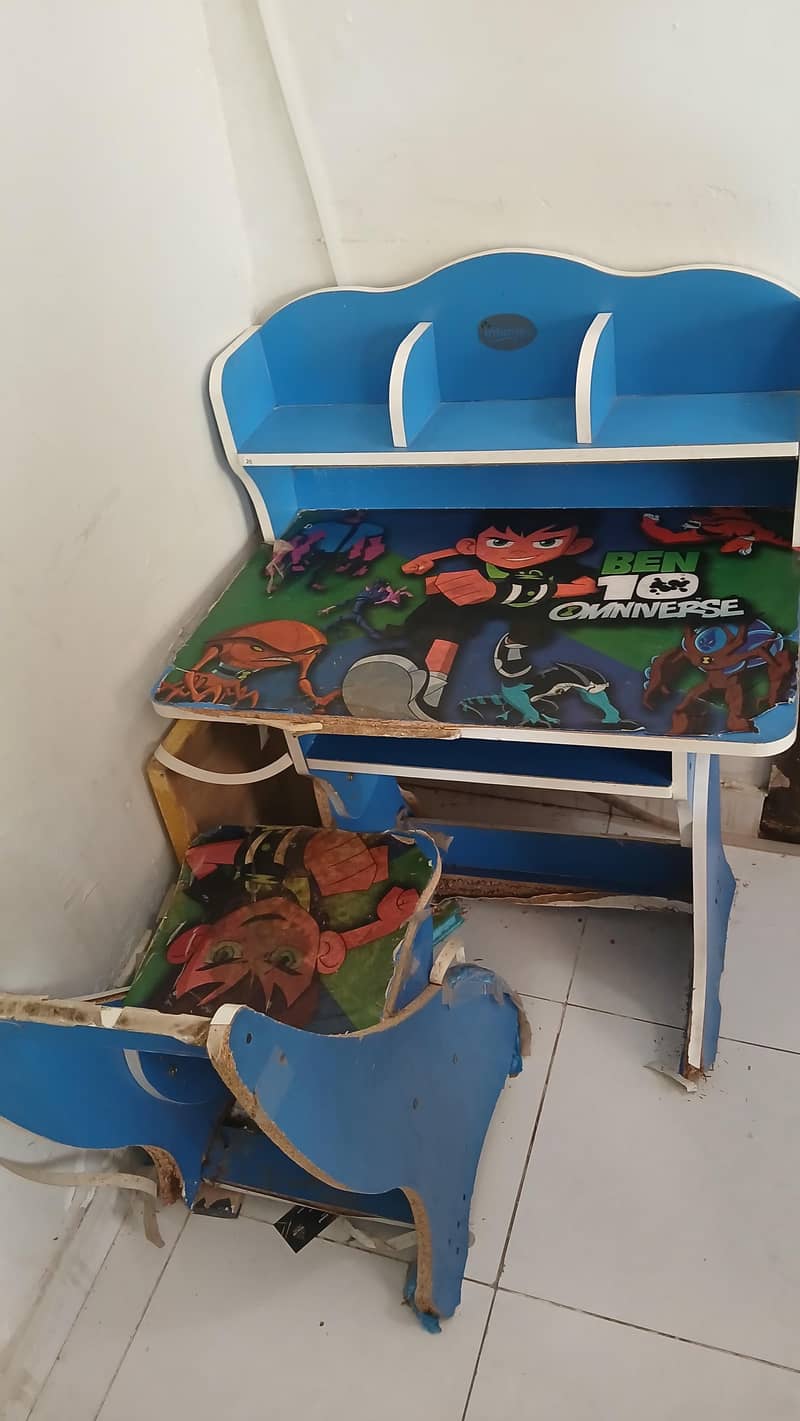 study table  for sale 2