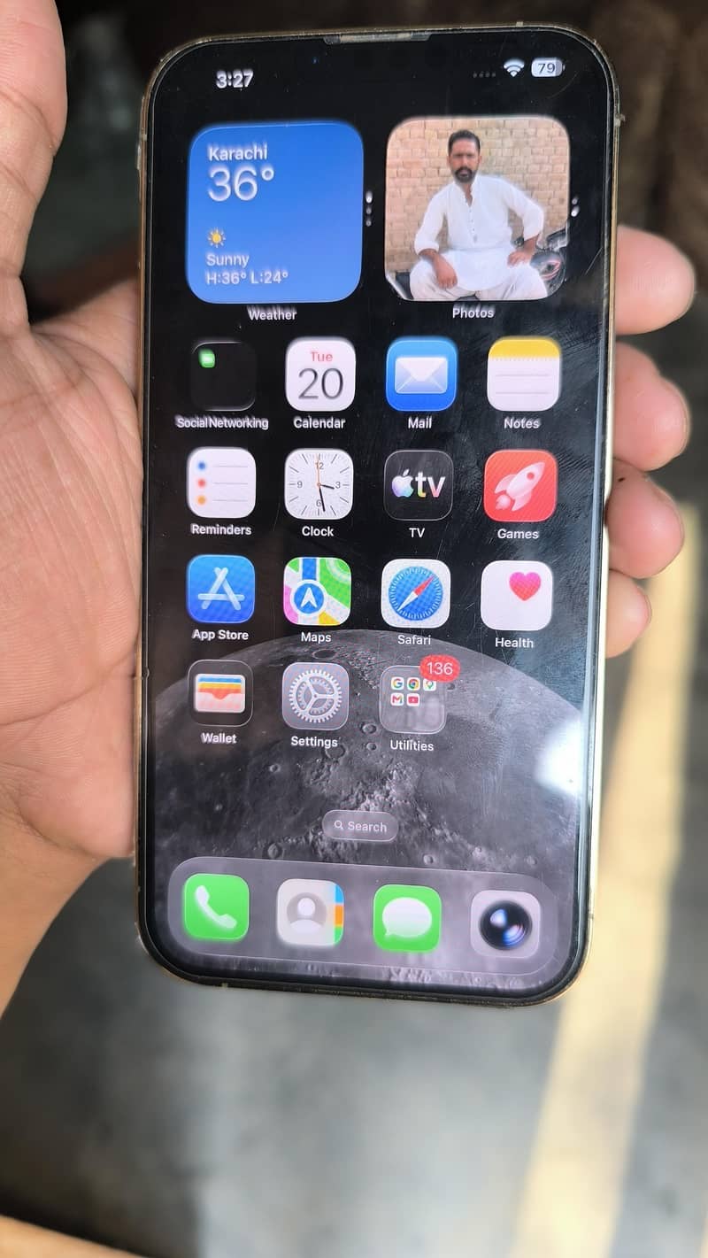 Apple iPhone 13 Pro Max 1