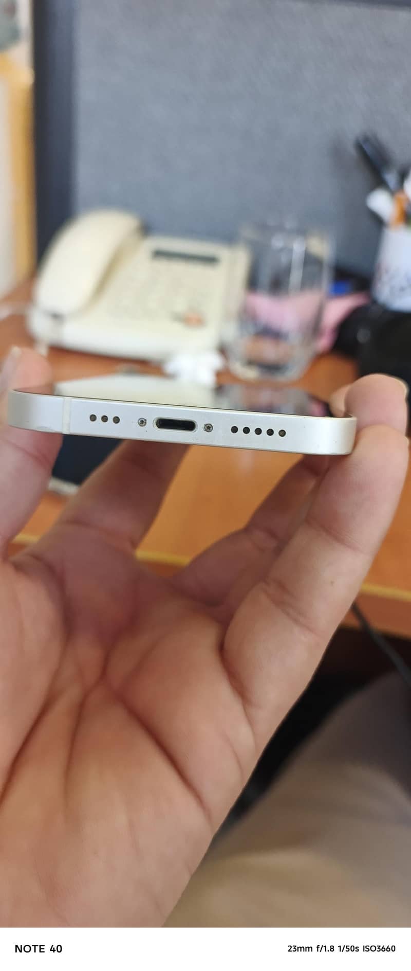 Apple iPhone 12 4