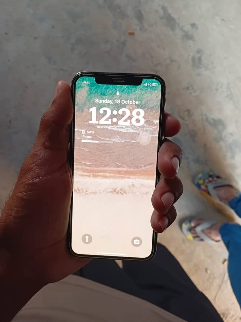 Apple iPhone XS 7
