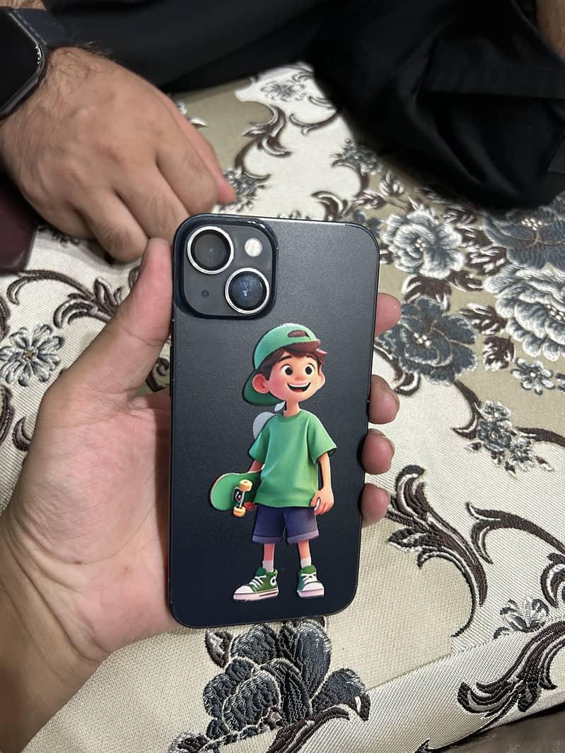 Apple iPhone 13 0