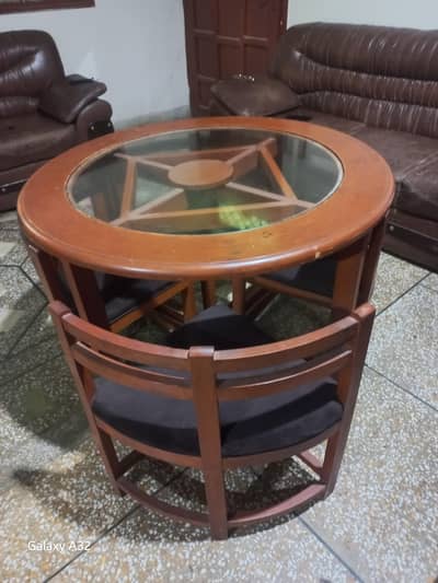 4 Seater Wooden Round Dining Table Set with Glass Top