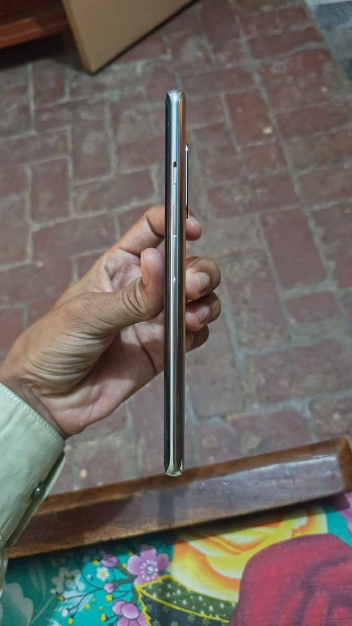 One Plus 8 4