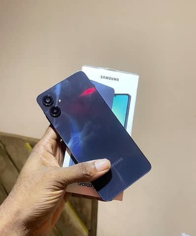 Samsung Mobile A06