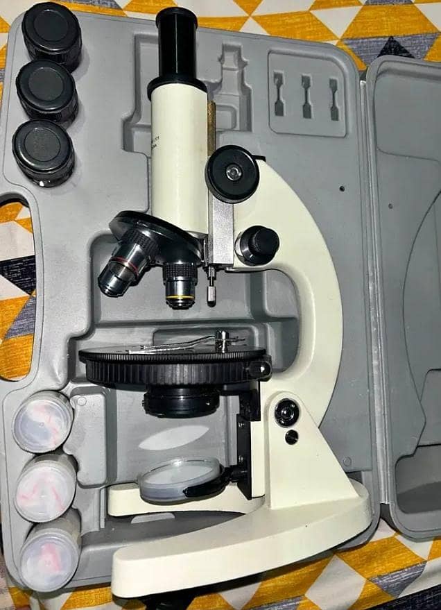 Microscope 0