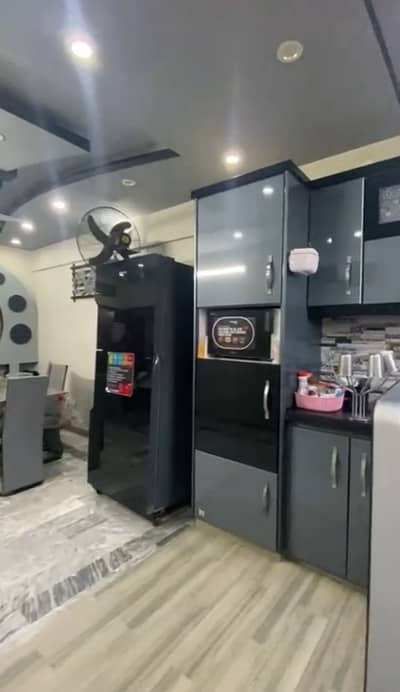 Apartment for Sale Sharfabad / Bahadurabad Near Tv Station Road Imtiaz Express 24/7
