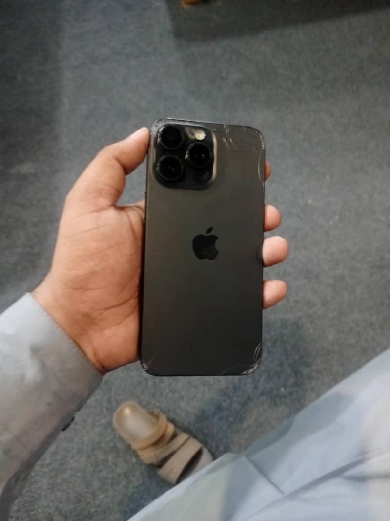 Apple iPhone 15 Pro Max 0