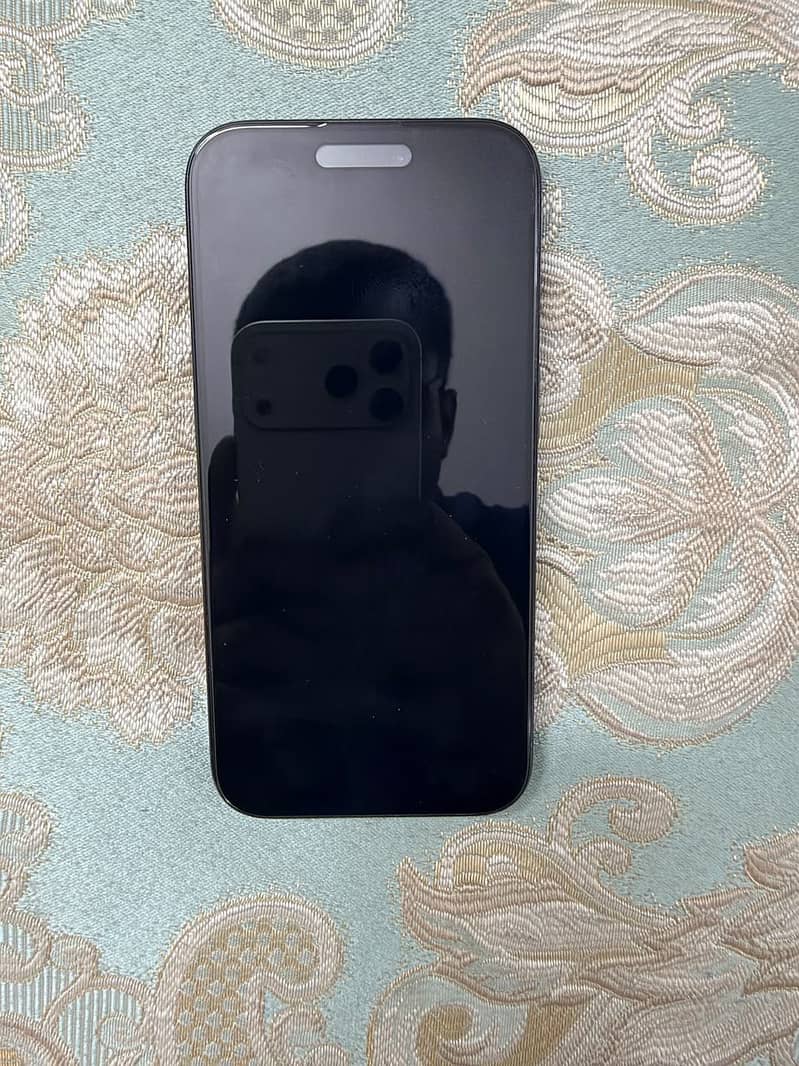Apple iPhone 15 Pro 4