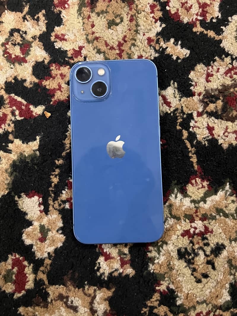 Apple iPhone 13 2