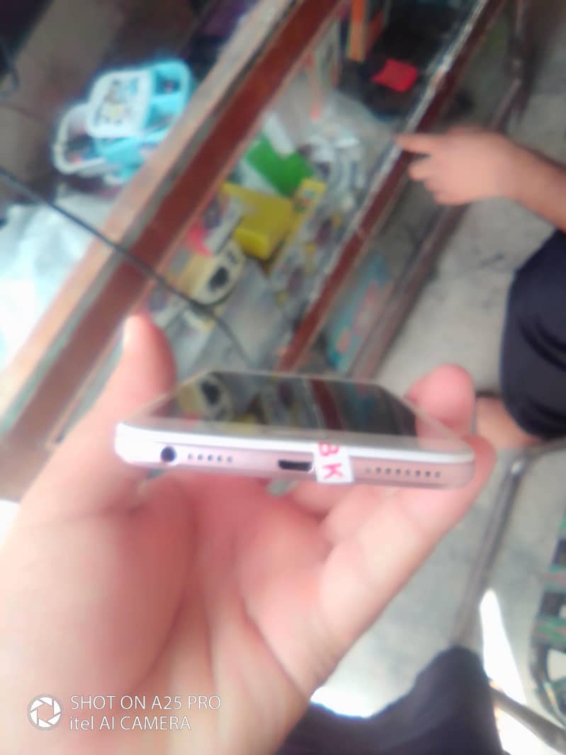 OPPO A57 2