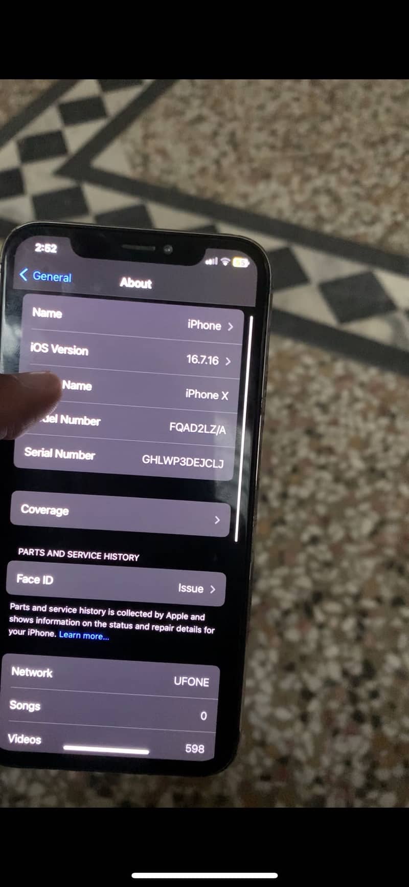 Apple iPhone X 3