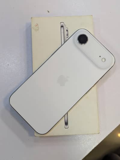 Apple iPhone 17 Air jv