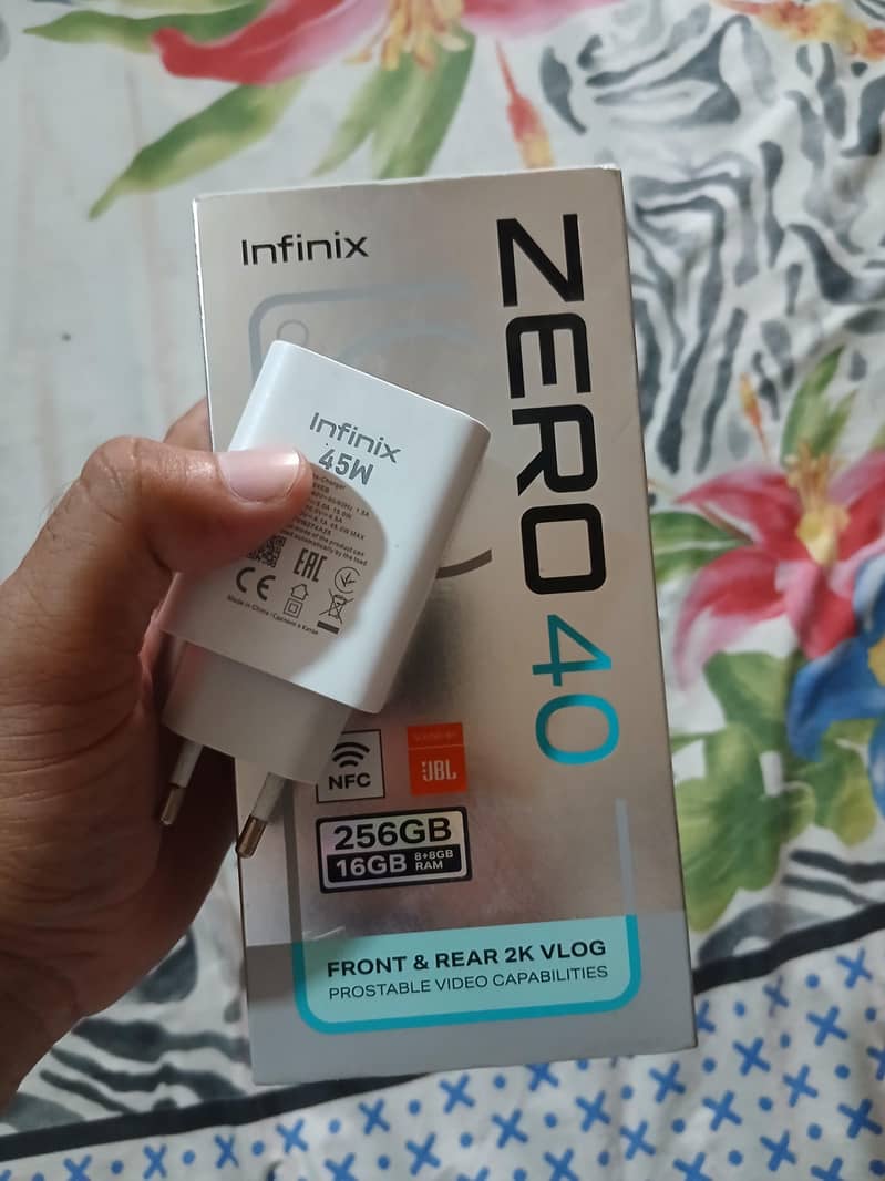 Infinix Zero 40 0