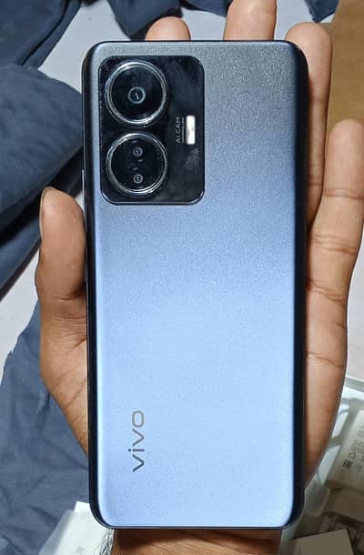 vivo y55 8+8=128