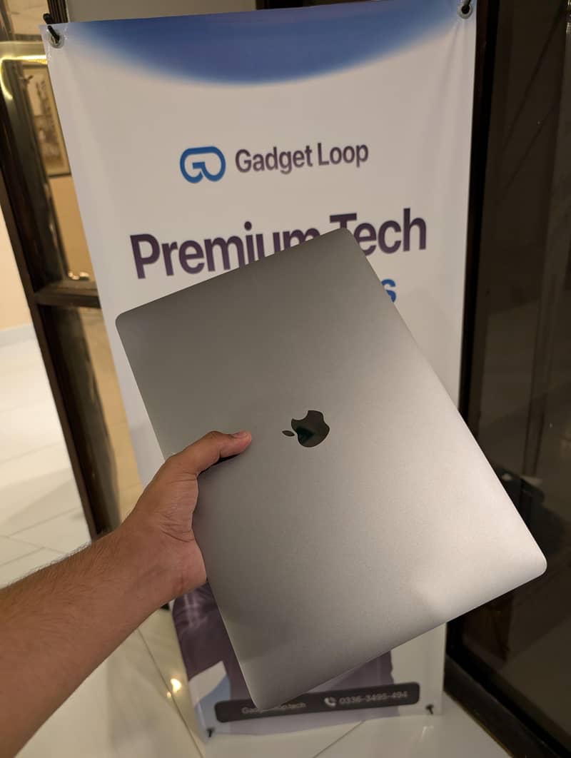 Mac book 2019 pro 1