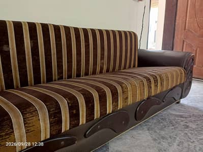 comfortable sofa--combed for sale ---- Good condition