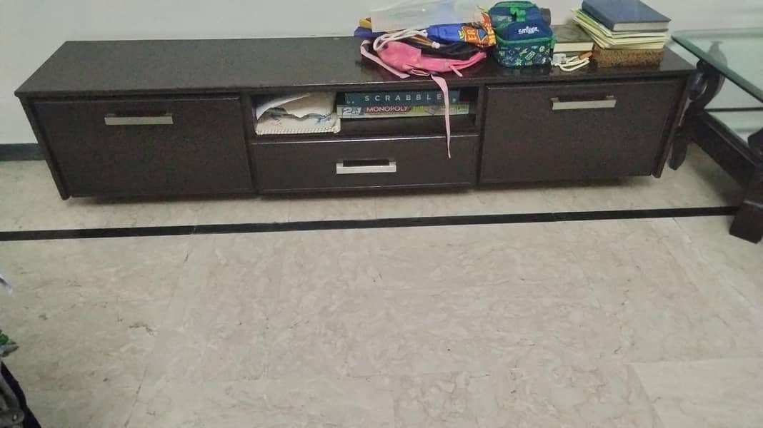 tv console 0
