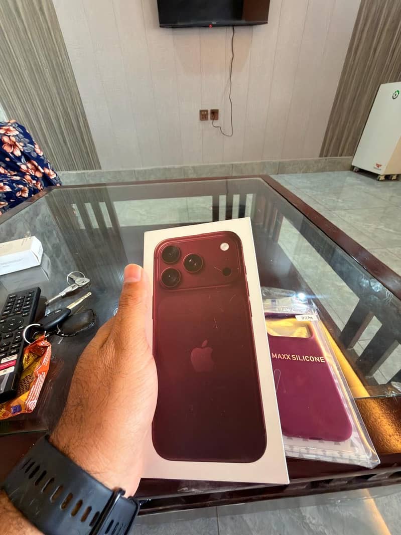 Apple iPhone 18 Pro 1