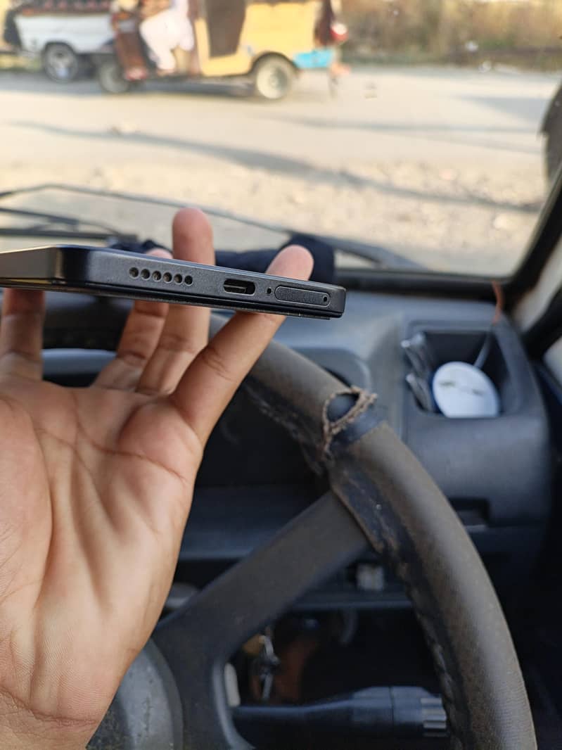 Xiaomi Redmi Note 14 3