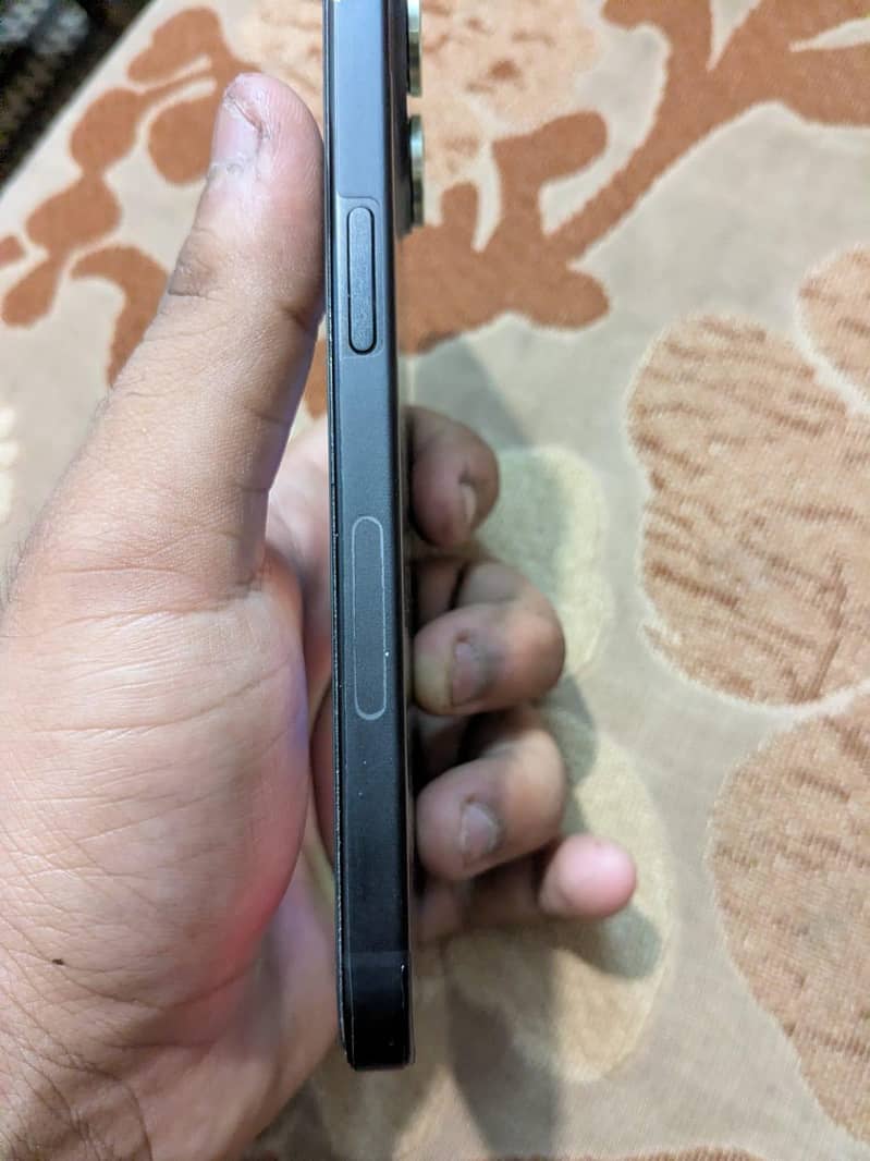 Apple iPhone 15 1