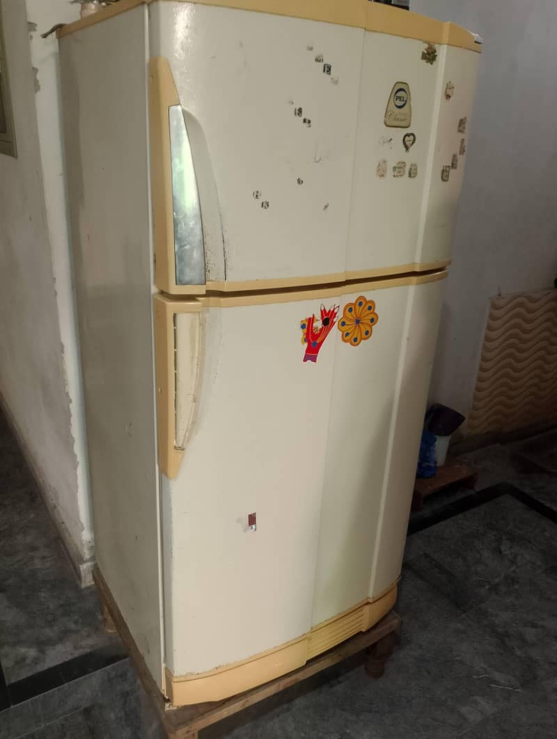 pel fridge 0