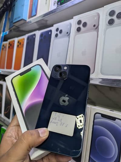 Apple iPhone 11,12,13,14.