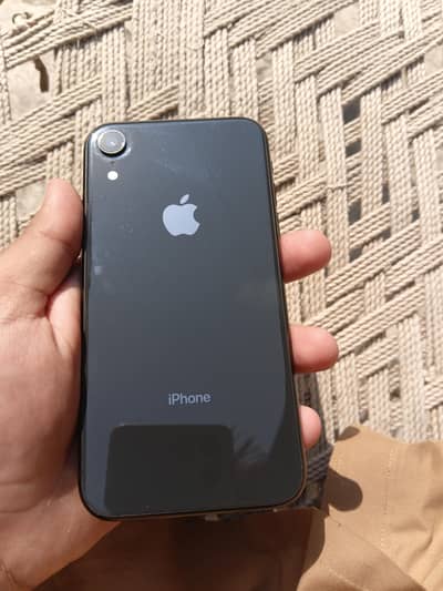 Apple iPhone XR