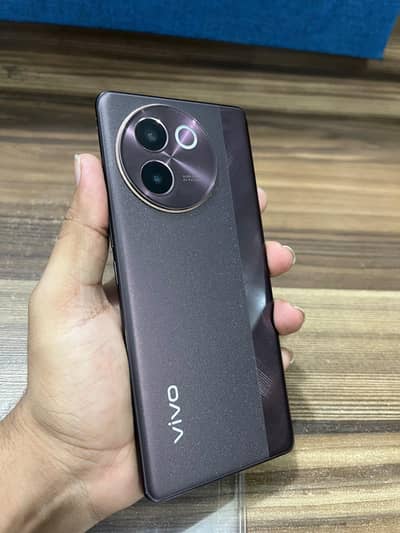 Vivo V30e 5G 256GB variant