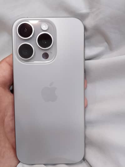 Apple iPhone 15 Pro