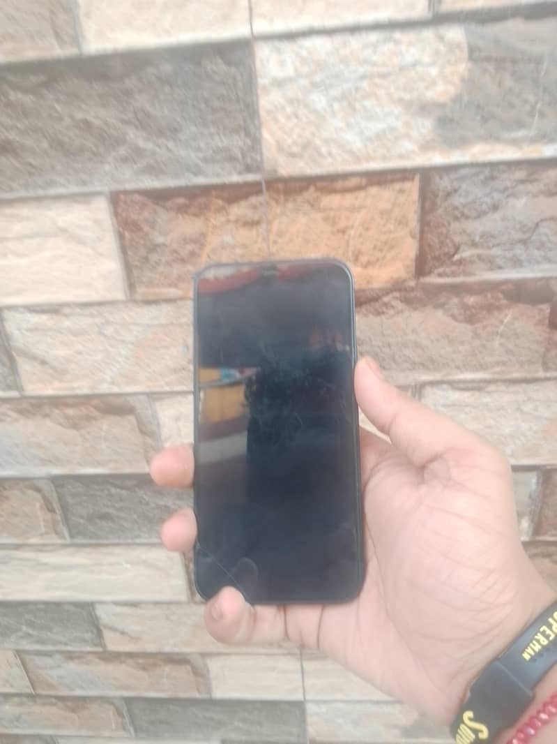 Apple iPhone 12 2
