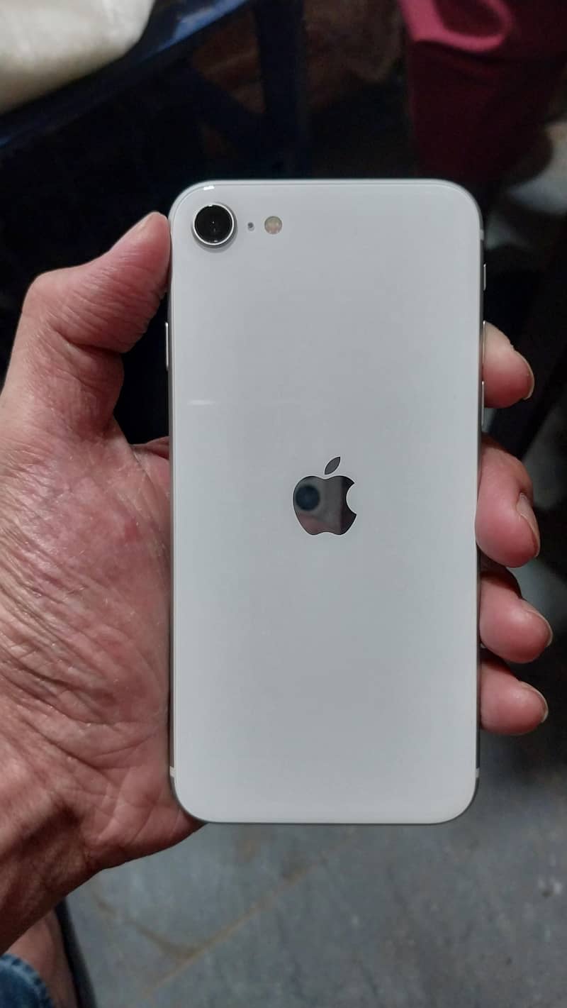 Apple iPhone SE 4
