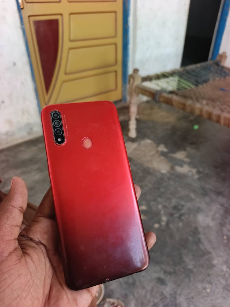 OPPO A31 4