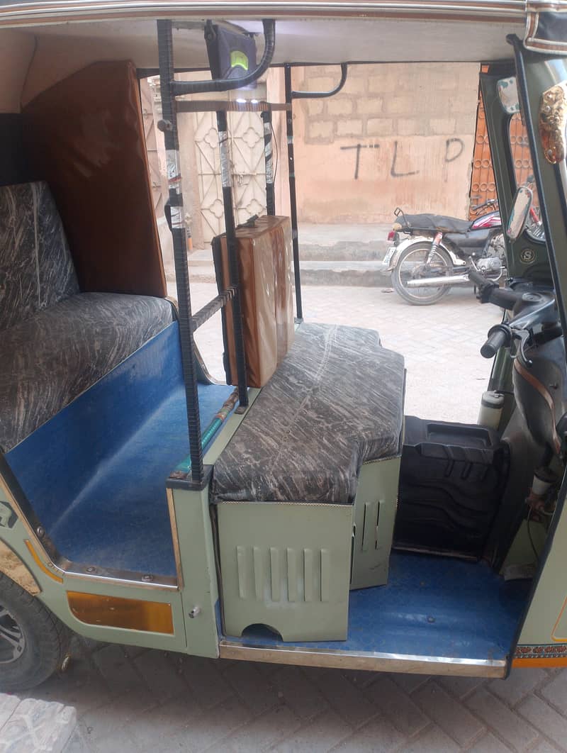 Auto Rickshaw 2