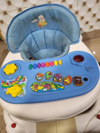 Original Farlin baby walker is available