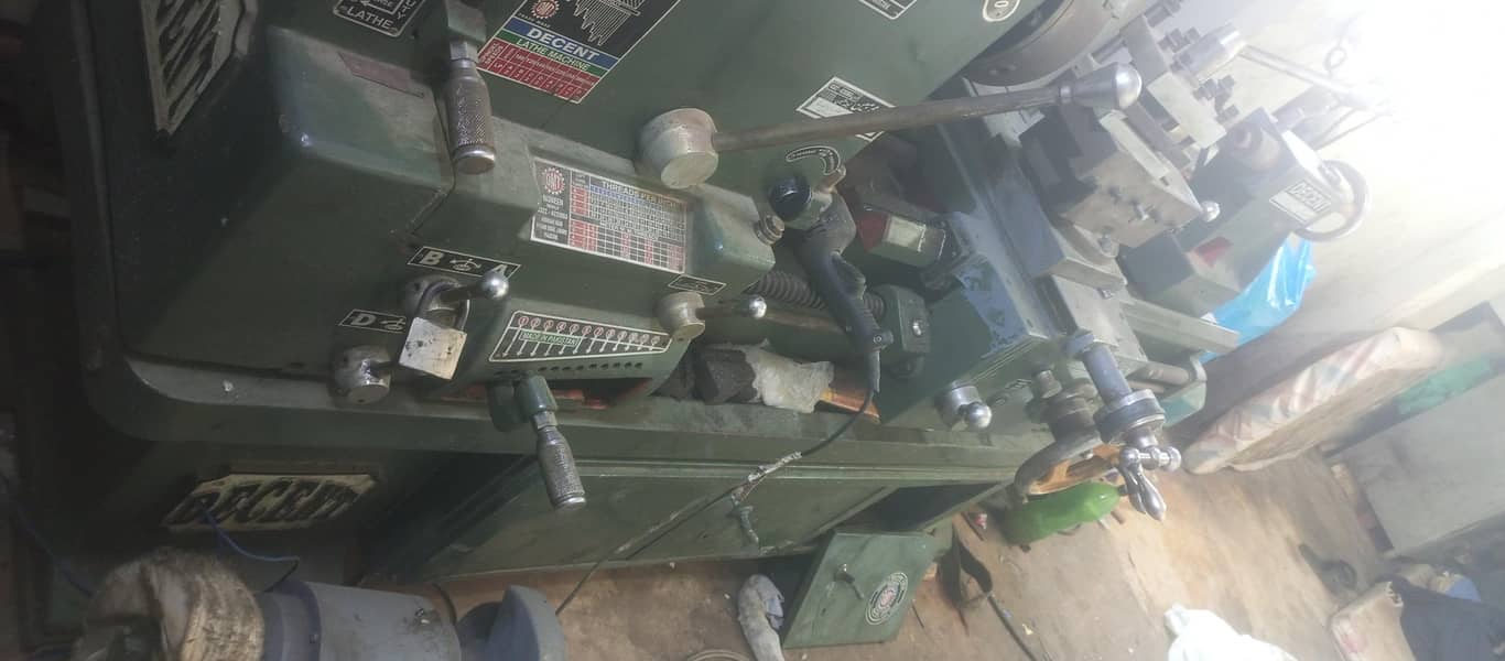 lathe machine 0