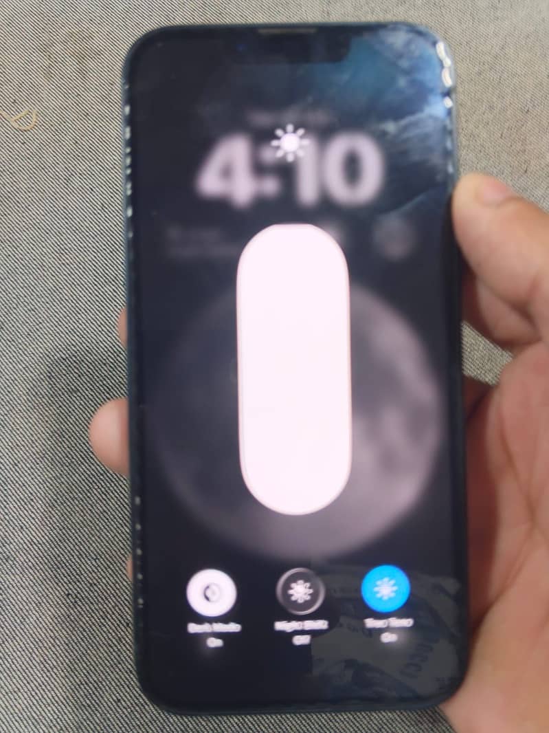 Apple iPhone 13 3