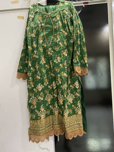 Sapphire 3 piece lawn dress with chiffon dupatta