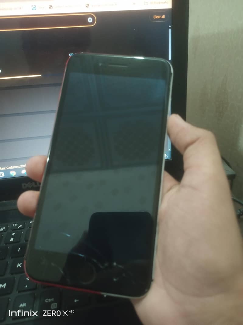 Apple iPhone 8 Plus 2