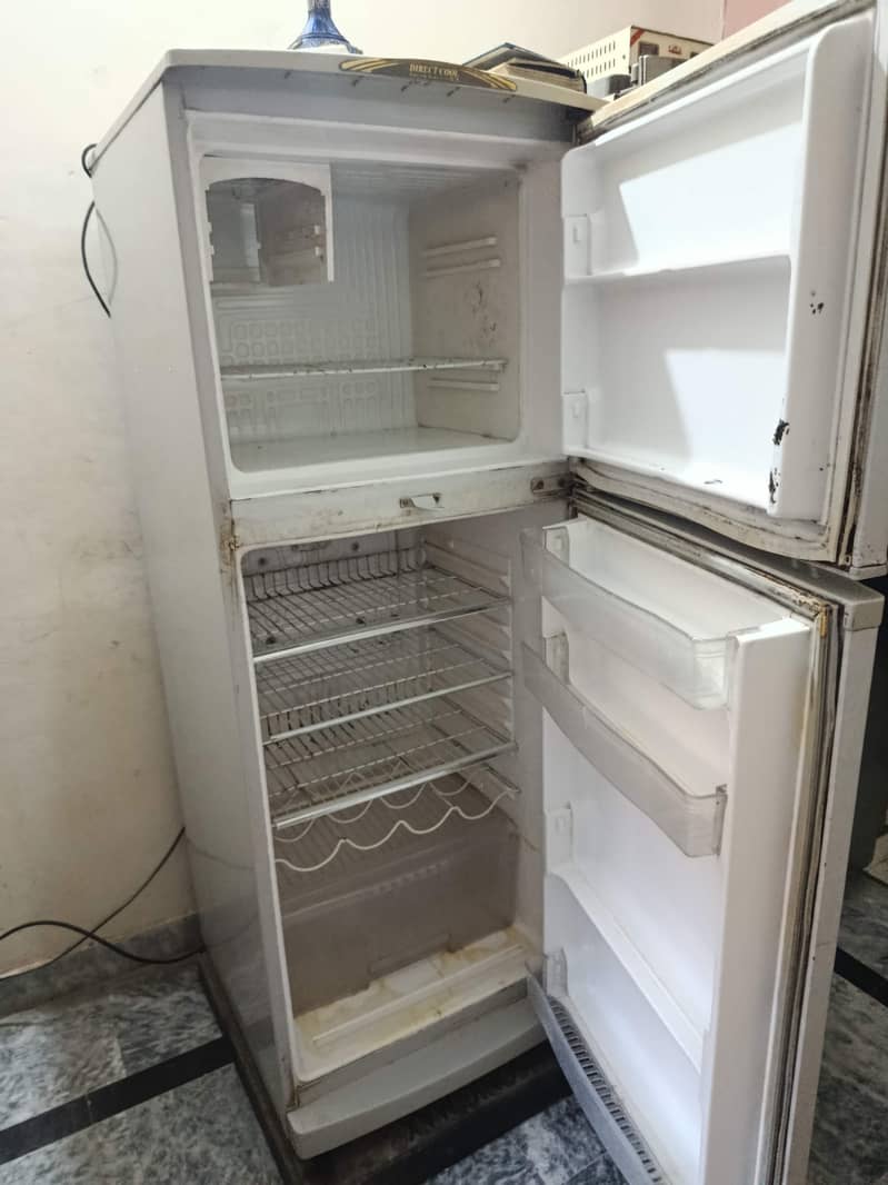 Waves Refrigerator 2