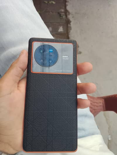 Vivo X80
