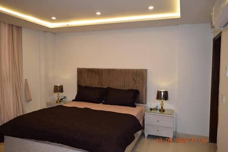 One bed room apartment available