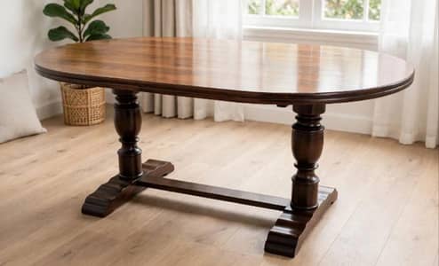 6 Seater Dining Table - Oval Shape - Solid Wood - Victorian Design